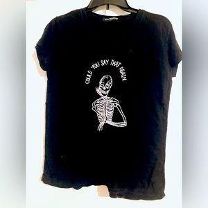 Brandy Melville Skull T shirt (rare)